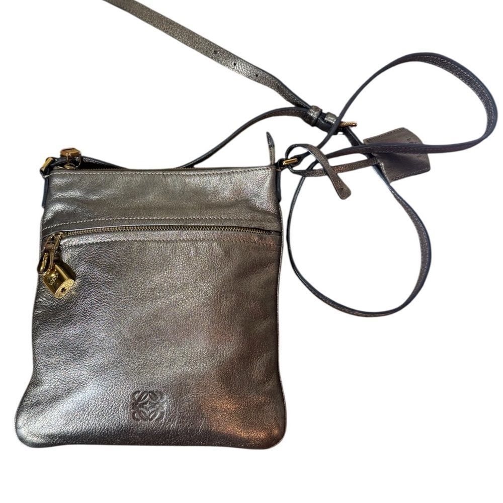 LOEWE Burnished Silver Leather Small Anagram Messenger Crossbody Bag - Picture 3 of 15